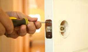 Lock Safe Services Tampa, FL 813-703-8703 Lock Safe Services Tampa, FL 813-703-8703 - 24-hour-emergency-locksmith